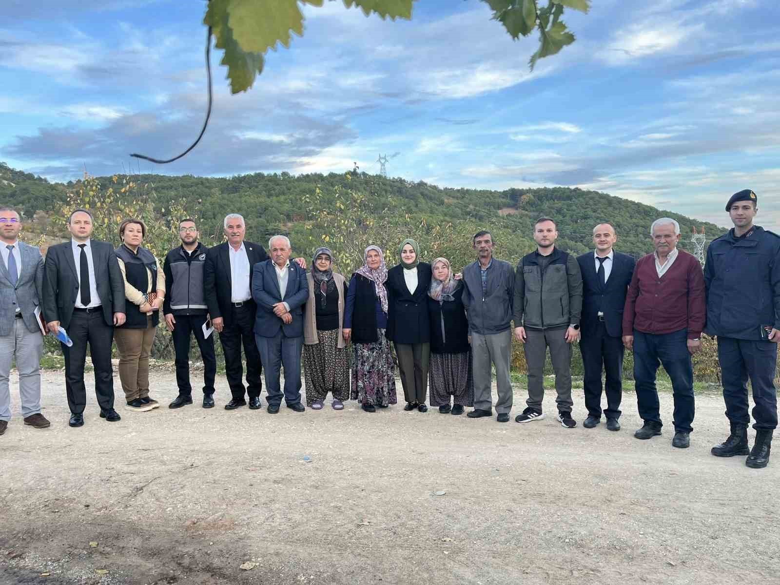 KAYMAKAM KILIÇ KÖY HALKIYLA BİR ARAYA GELDİ