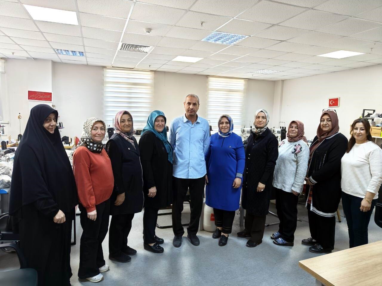 KAYSERİ'NİN BÜNYAN İLÇESİNDE KURULAN HANIMELİ KADIN KOOPERATİFİ, İLÇENİN GELENEKSEL ÜRÜNÜ OLAN...