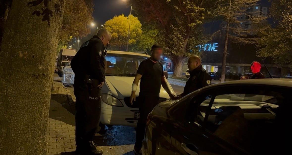 KAYSERİ'NİN MELİKGAZİ İLÇESİNDE İDDİAYA GÖRE, ANNESİNDEN PARA İSTEYEN ŞAHIS İSTEDİĞİ CEVABI...