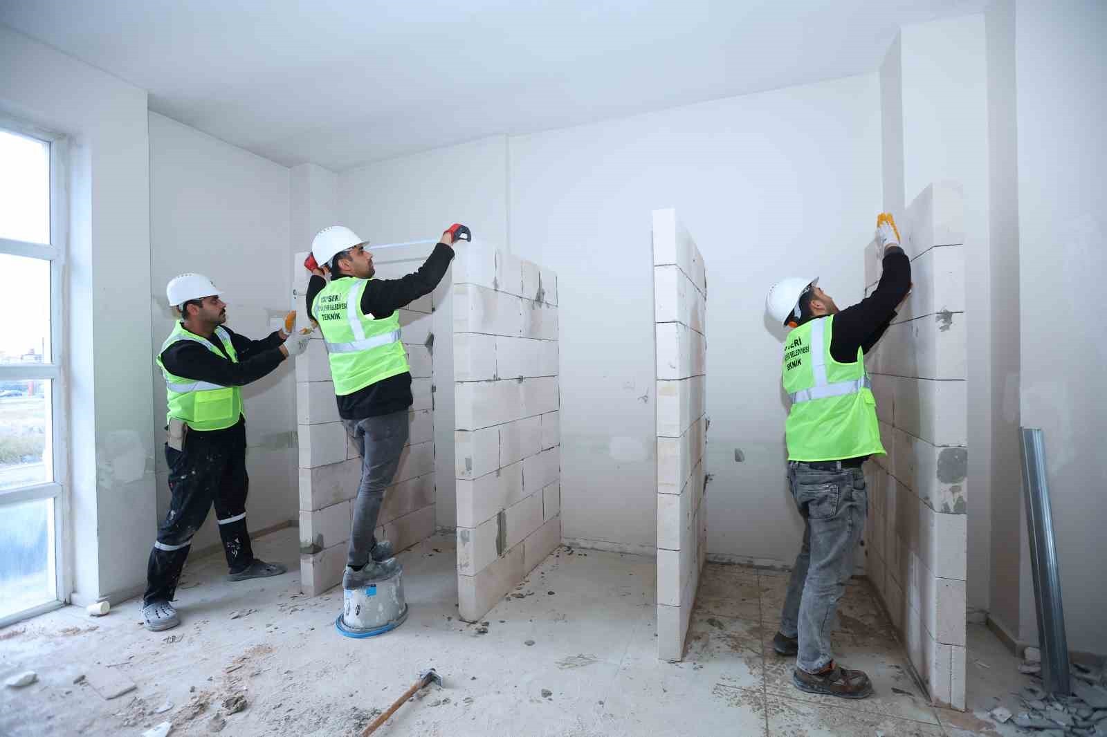 KAYSERİ BÜYÜKŞEHİR BELEDİYESİ; KAYMEK YEŞİL MAHALLE SOSYAL TESİSLERİ’NDE BAKIM, ONARIM VE YENİLEME...