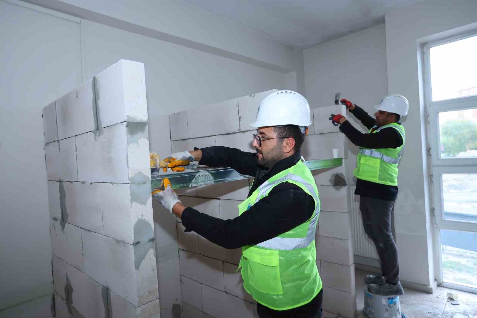 KAYSERİ BÜYÜKŞEHİR BELEDİYESİ; KAYMEK YEŞİL MAHALLE SOSYAL TESİSLERİ’NDE BAKIM, ONARIM VE YENİLEME...