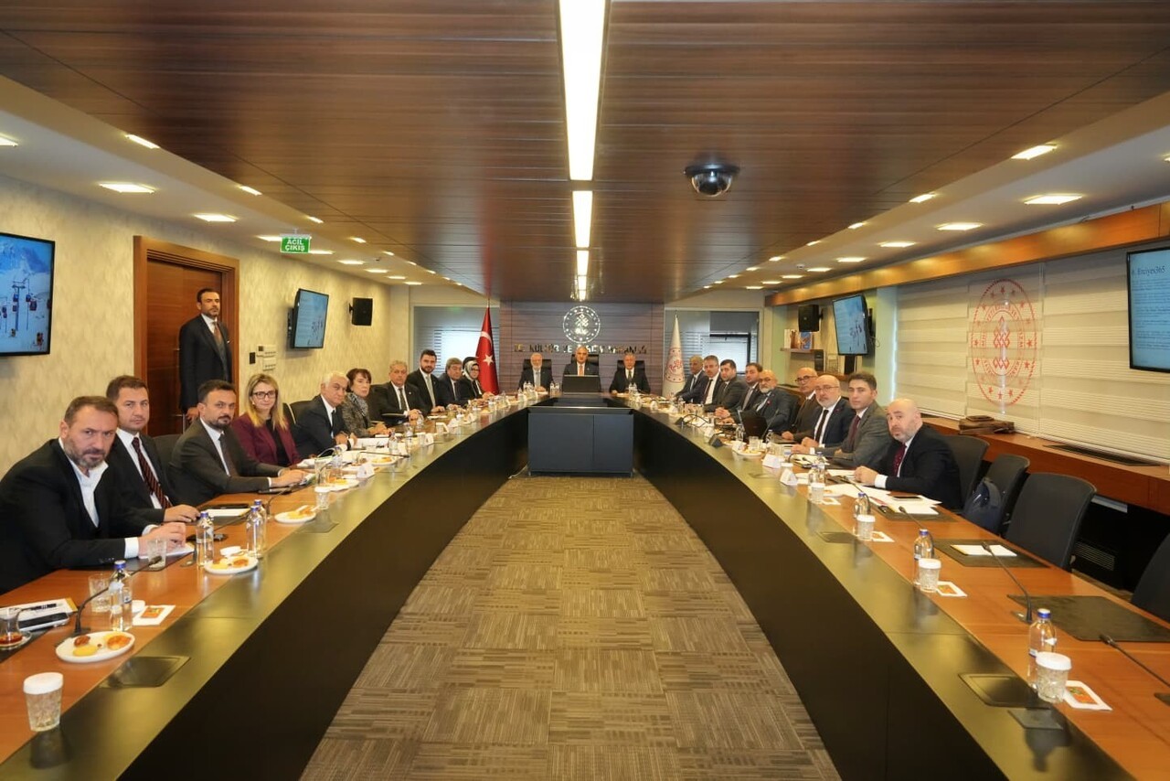 KAYSERİ BÜYÜKŞEHİR BELEDİYESİ ÖNCÜLÜĞÜNDE, KAYSERİ VALİLİĞİ DESTEĞİ VE ÜNİVERSİTELERİN BİLİMSEL...