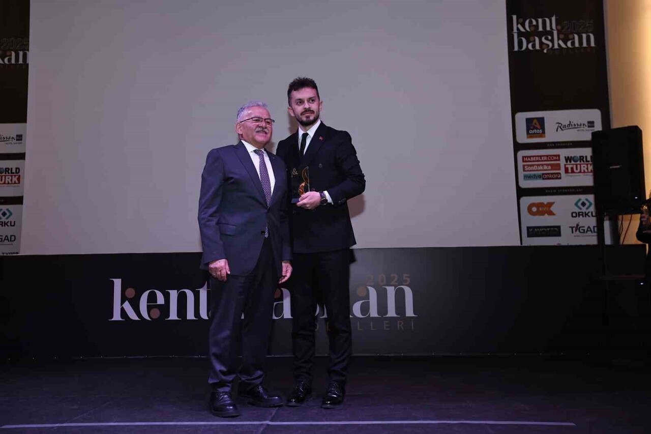 KAYSERİ BÜYÜKŞEHİR BELEDİYESİ, ORTAYA KOYDUĞU AKILLI ŞEHİRCİLİK VİZYONU VE ÖZVERİSİ İLE...