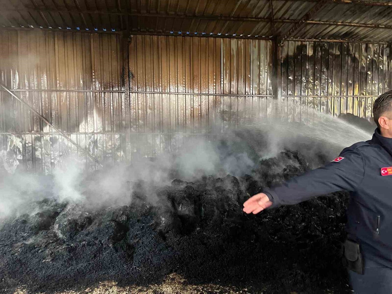 KEŞAN’DA ÇIKAN YANGINDA 1000 SAMAN BALYASI YANDI