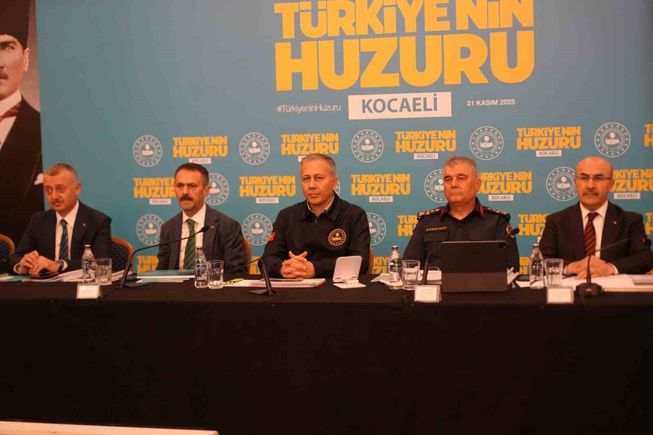 KOCAELİ'DE GÜVENLİK TOPLANTISINA KATILAN İÇİŞLERİ BAKANI ALİ YERLİKAYA, "TEK BİR HEDEFİMİZ VAR...