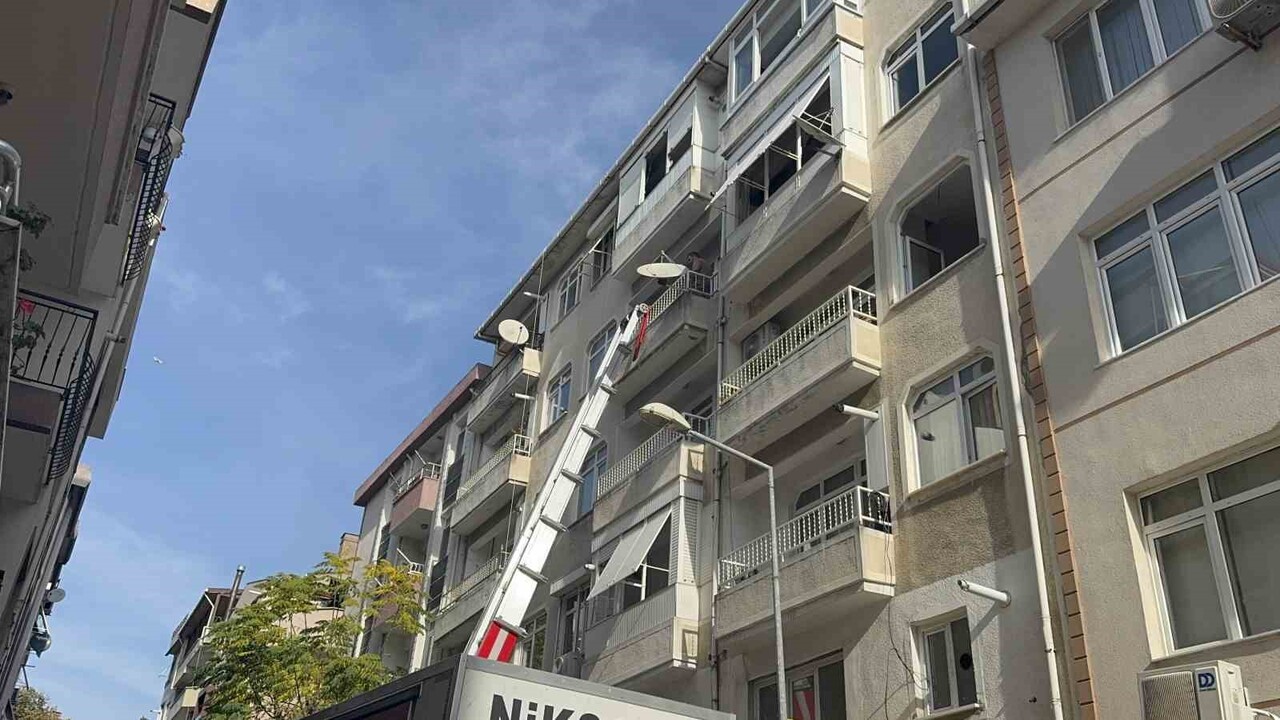 KOCAELİ'NİN DARICA İLÇESİNDE YAPILAN TEKNİK İNCELEME SONUCU RİSKLİ YAPI STATÜSÜNDE OLABİLECEĞİ...