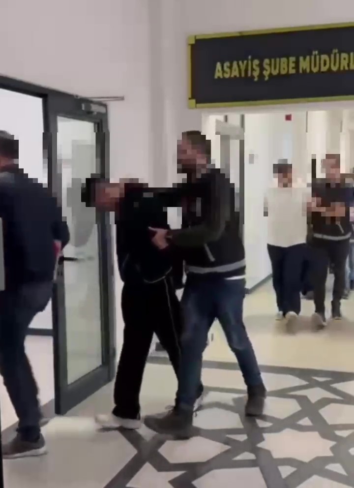 KOCAELİ’NİN GÖLCÜK İLÇESİNDE SANAYİ SİTESİNDEKİ BİR İŞ YERİNİN KURŞUNLANMASIYLA İLGİLİ YÜRÜTÜLEN...