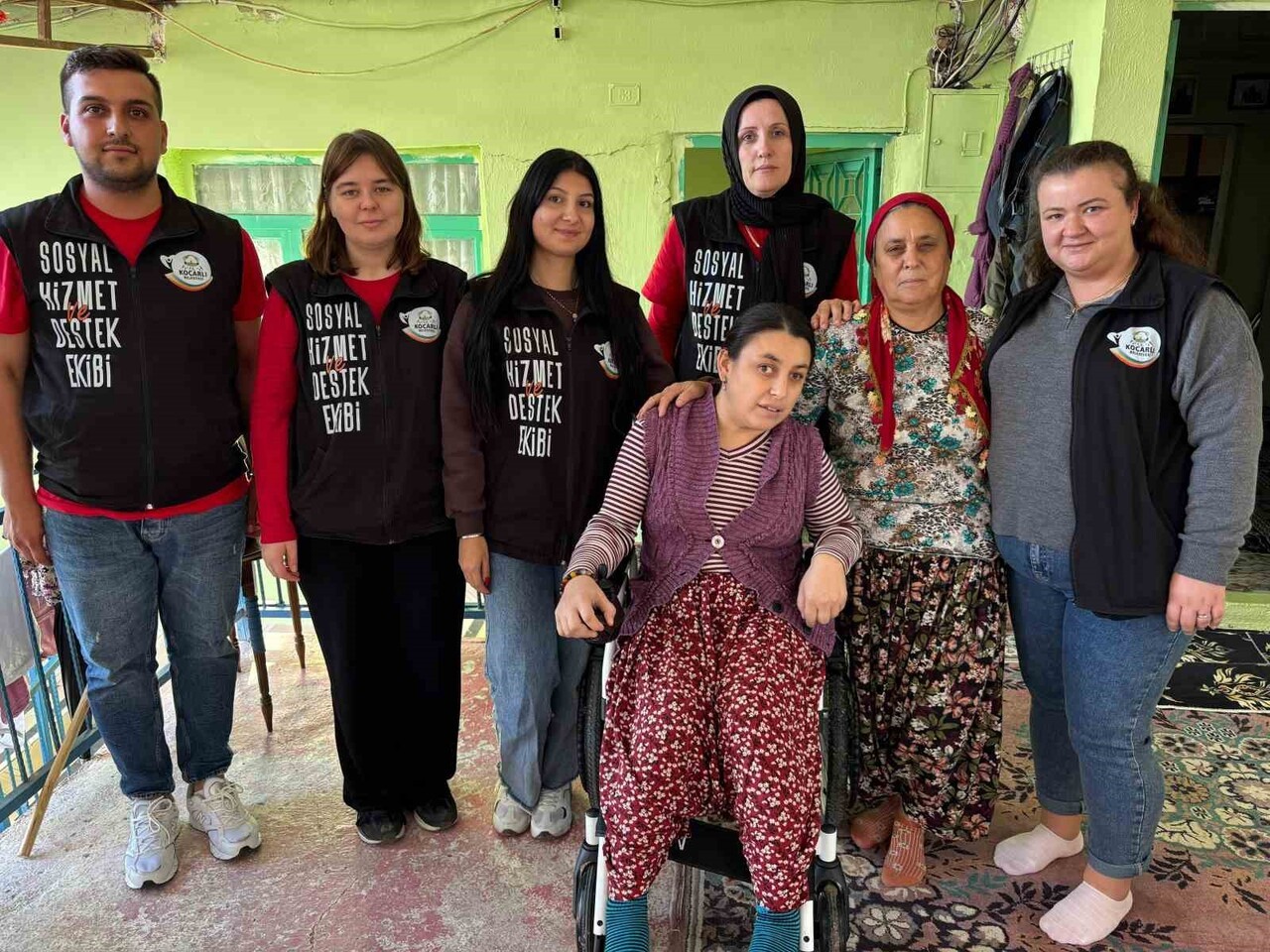 KOÇARLI BELEDİYE BAŞKANI ÖZGÜR ARICI’NIN ÖNCÜLÜĞÜNDE HAYATA GEÇİRİLEN 'SOSYAL HİZMET DESTEK EKİBİ'...