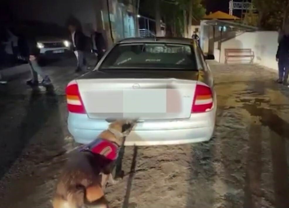 KONYA’DA JANDARMA EKİPLERİ TARAFINDAN YAPILAN OPERASYONDA BİN 915 ADET SENTETİK ECZA HAP, 1 ADET...