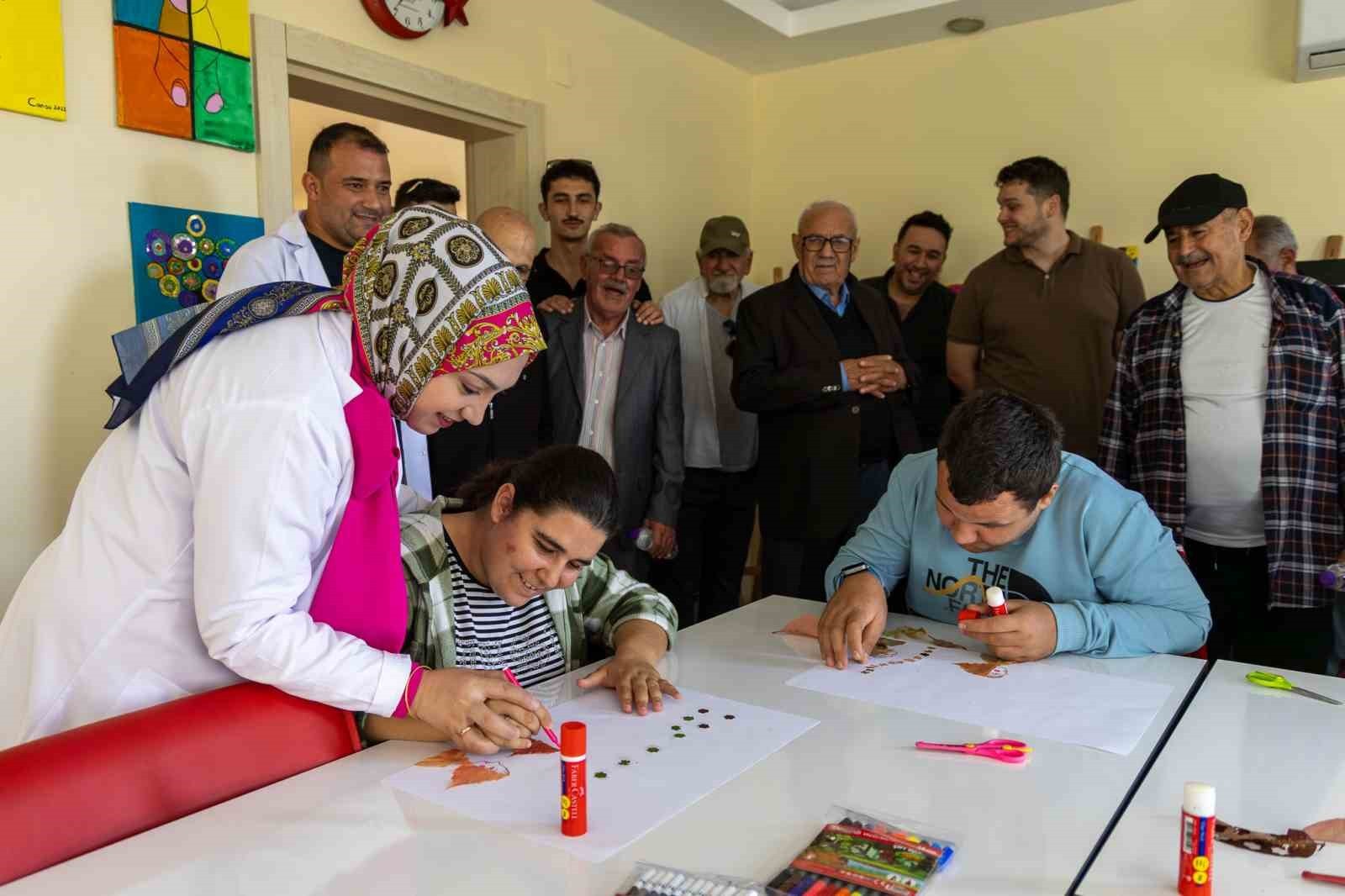 KONYA MELİHA ERCAN HUZUREVİ YAŞLI BAKIM VE REHABİLİTASYON MERKEZİ MÜDÜRLÜĞÜ SAKİNLERİ, MANAVGAT...