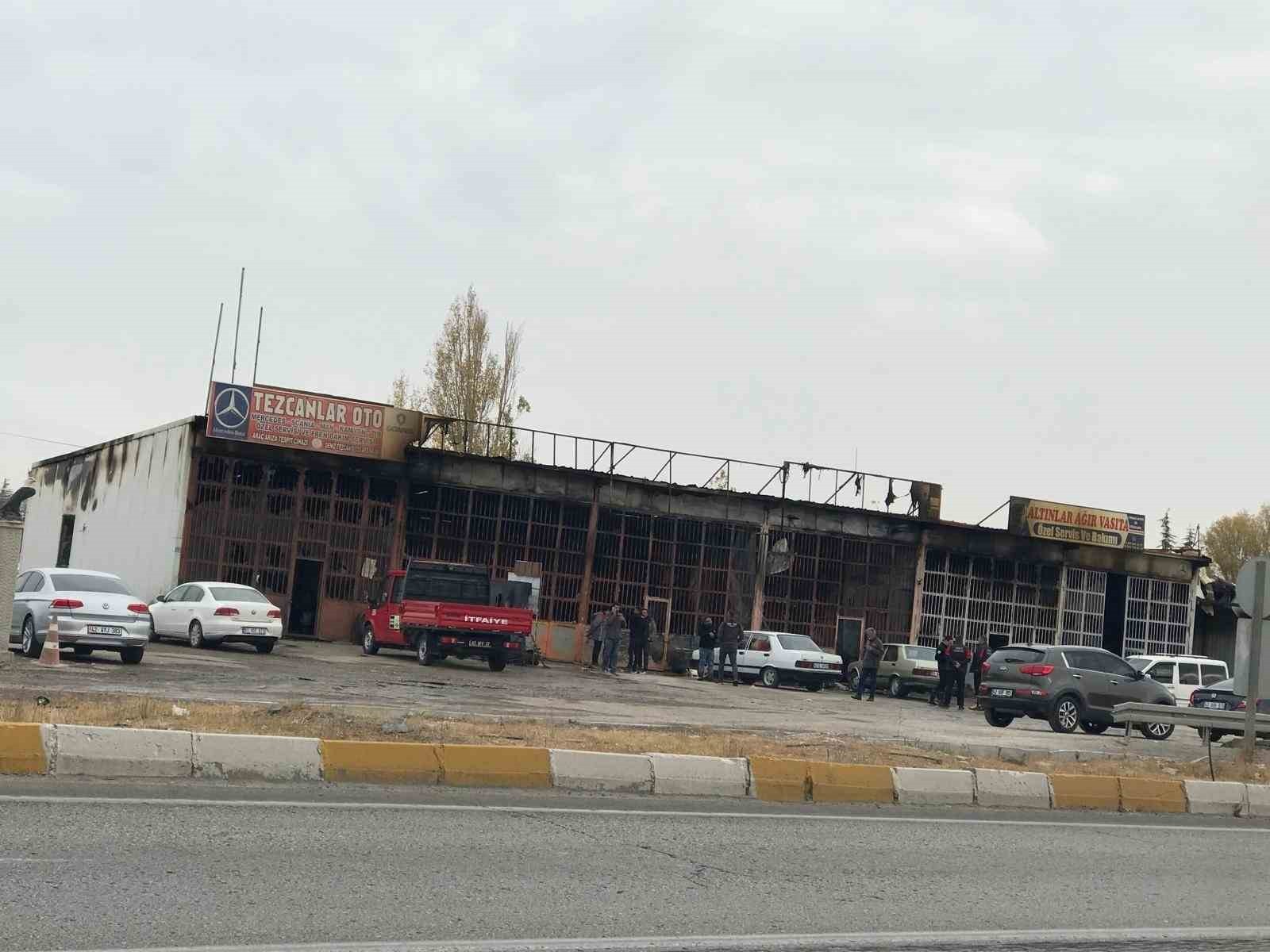 KONYA’NIN EREĞLİ İLÇESİNDE SANAYİ SİTESİNDE ÇIKAN YANGINDA 9 İŞ YERİ YANARAK KULLANILAMAZ HALE...