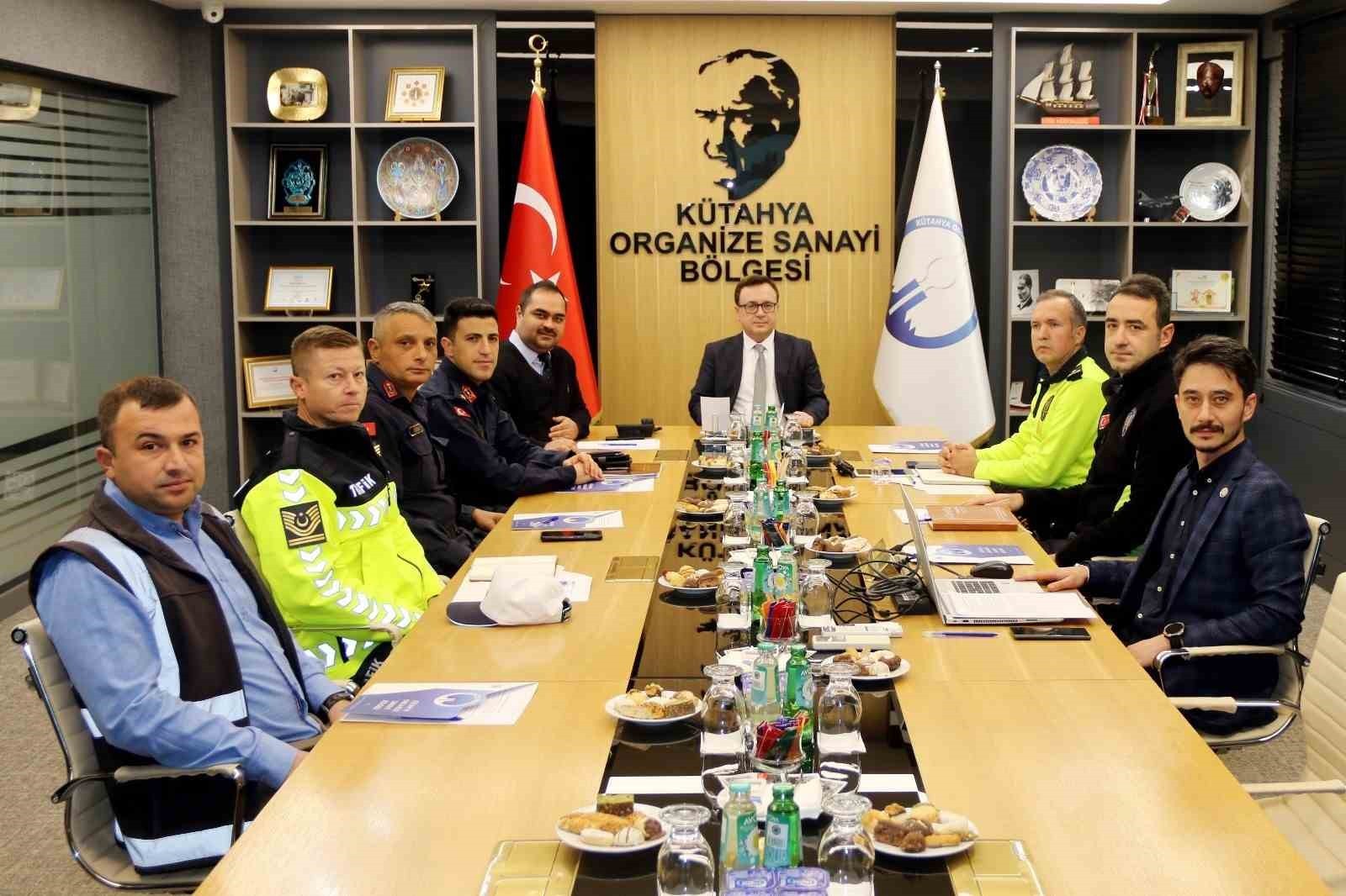 KÜTAHYA OSB'DE GÜVENLİK VE TRAFİK DÜZENLEME TOPLANTISI