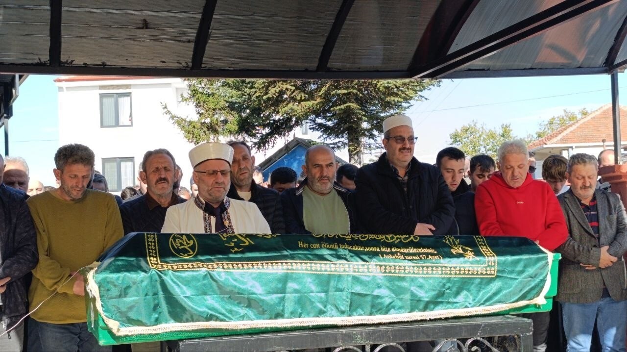 MALTA'DA BİR TÜRK ŞİRKETİNE AİT OTEL İNŞAATINDA ÇALIŞAN VE GEÇTİĞİMİZ HAFTA GEÇİRDİĞİ İŞ KAZASI...