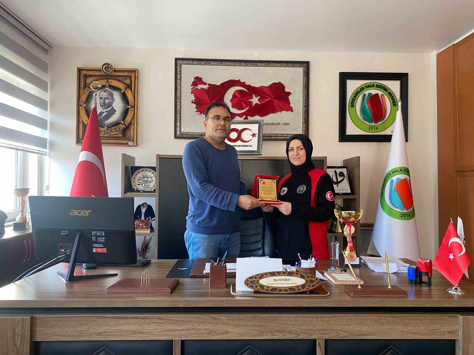 MANİSA'NIN SARUHANLI İLÇESİNDE DÜZENLENEN 6. GELENEKSEL İLLER ARASI HALK EĞİTİMİ KURUMLARI...