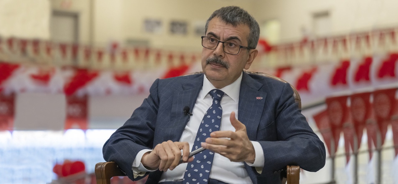 MEB Bakanı Yusuf Tekin: Lise Süresi Kısalacak mı? İngiltere Modeli ve Yol Haritası
