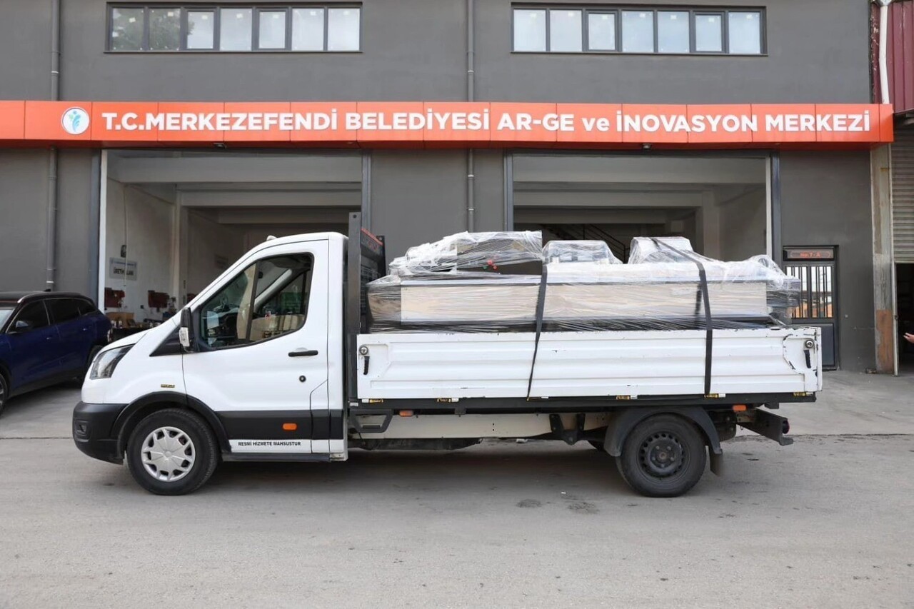 MERKEZEFENDİ BELEDİYESİ’NİN AR-GE VE İNOVASYON MERKEZİ’NDE ÜRETİLEN MAMA MAKİNELERİ, YENİ DURAĞI...