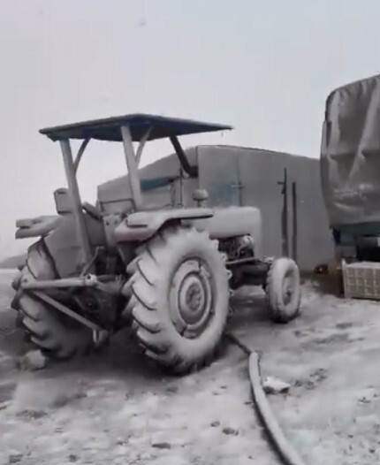 MERSİN'DE TOROSLARIN ETEĞİNDE KAR YAĞIŞI ETKİLİ OLDU.