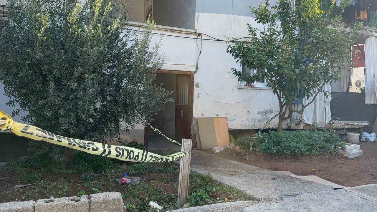 MERSİN'İN TARSUS İLÇESİNDE 4 ÇOCUK ANNESİ 42 YAŞINDAKİ KADIN, AYRILMA AŞAMASINDAKİ AYRI YAŞADIĞI...