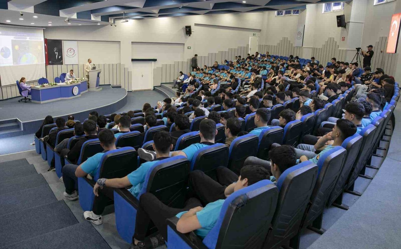 MERSİN BÜYÜKŞEHİR BELEDİYESİ, İKLİM DEĞİŞİKLİĞİNE UYUM VE KARBON YÖNETİMİ ALANINDA YÜRÜTTÜĞÜ...