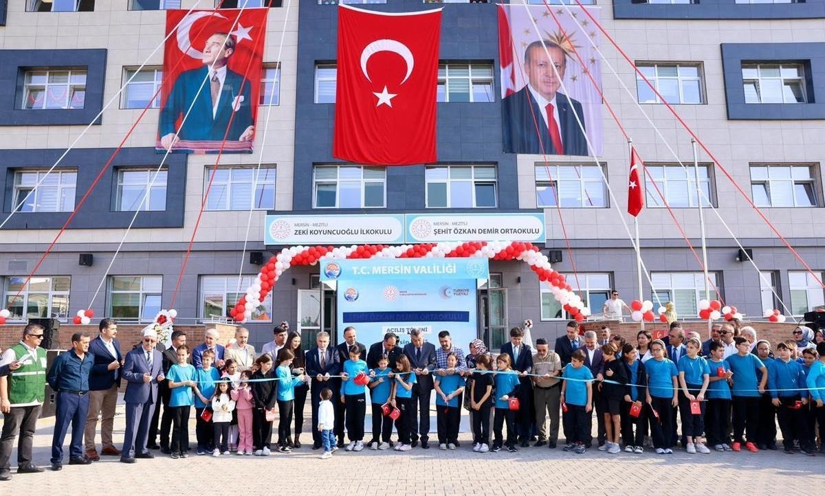 MERSİN VALİSİ ATİLLA TOROS, ŞEHİT HAVA PİYADE ASTSUBAY KIDEMLİ ÇAVUŞ ÖZKAN DEMİR’İ ANMA VE İSMİNİ...