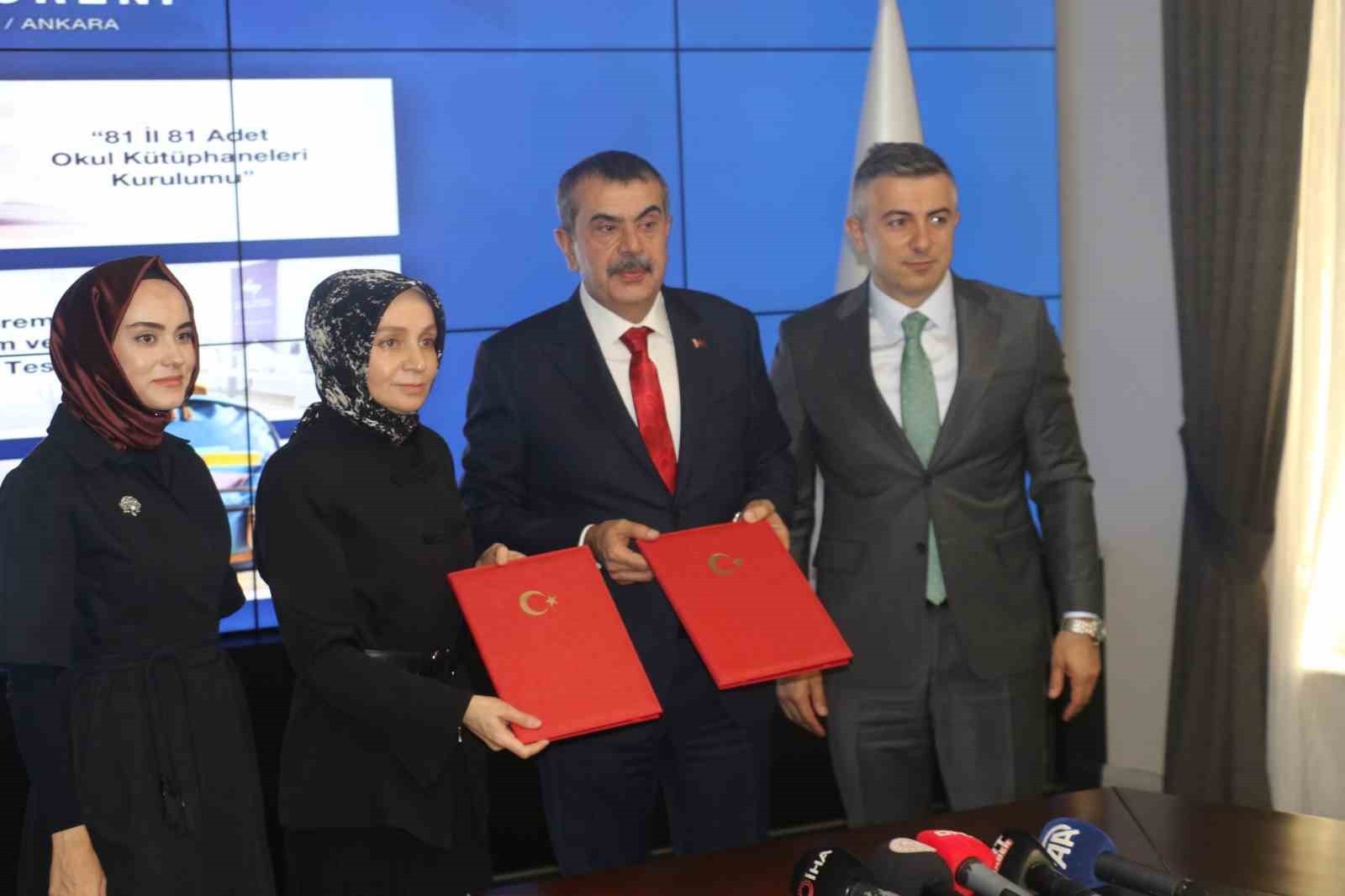 MİLLİ EĞİTİM BAKANI YUSUF TEKİN, "TÜRKİYE'DE OKUMA KÜLTÜRÜNÜ GELİŞTİRMEK KONUSUNDA CİDDİ ADIMLAR...