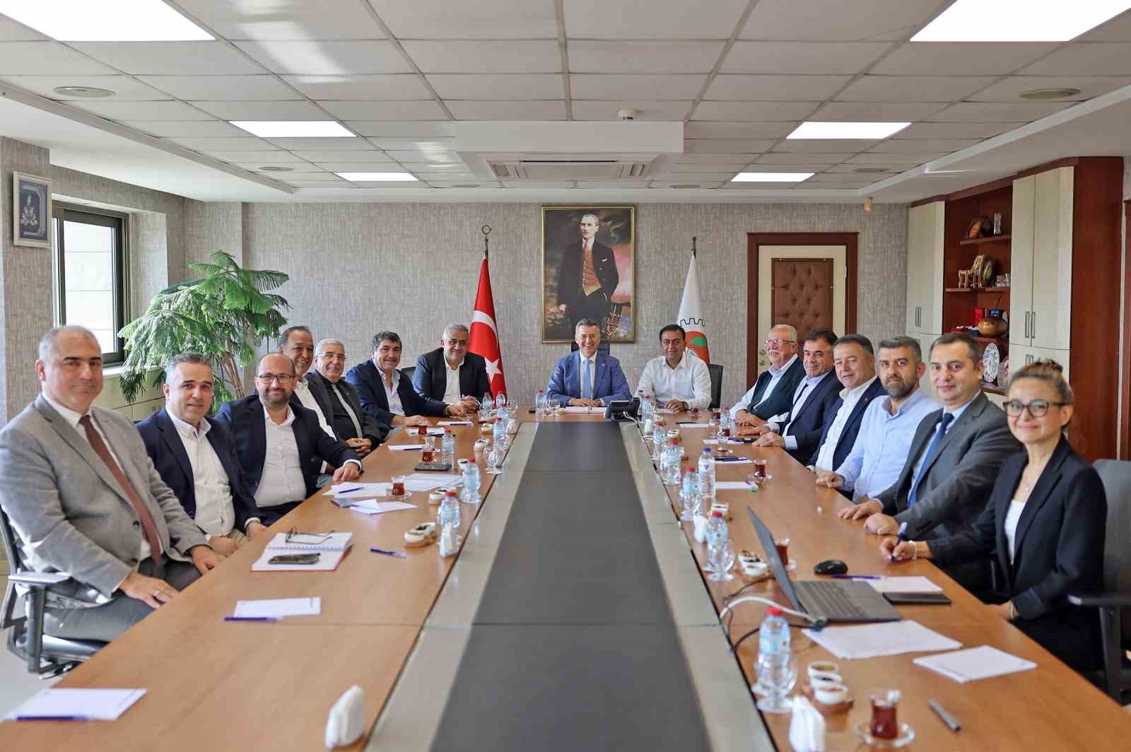 MTSO YÖNETİM KURULU BAŞKANI HAKAN SEFA ÇAKIR MODERATÖRLÜĞÜNDE İSTİŞARE TOPLANTISI YAPILDI