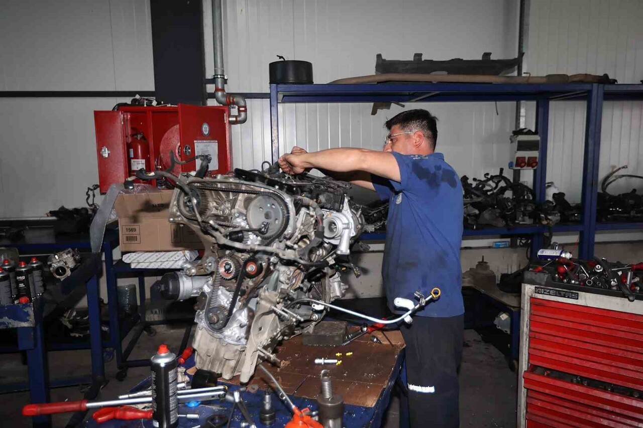 MUĞLA BÜYÜKŞEHİR BAKIM ONARIMDAN 68 MİLYON TL TASARRUF ETTİ