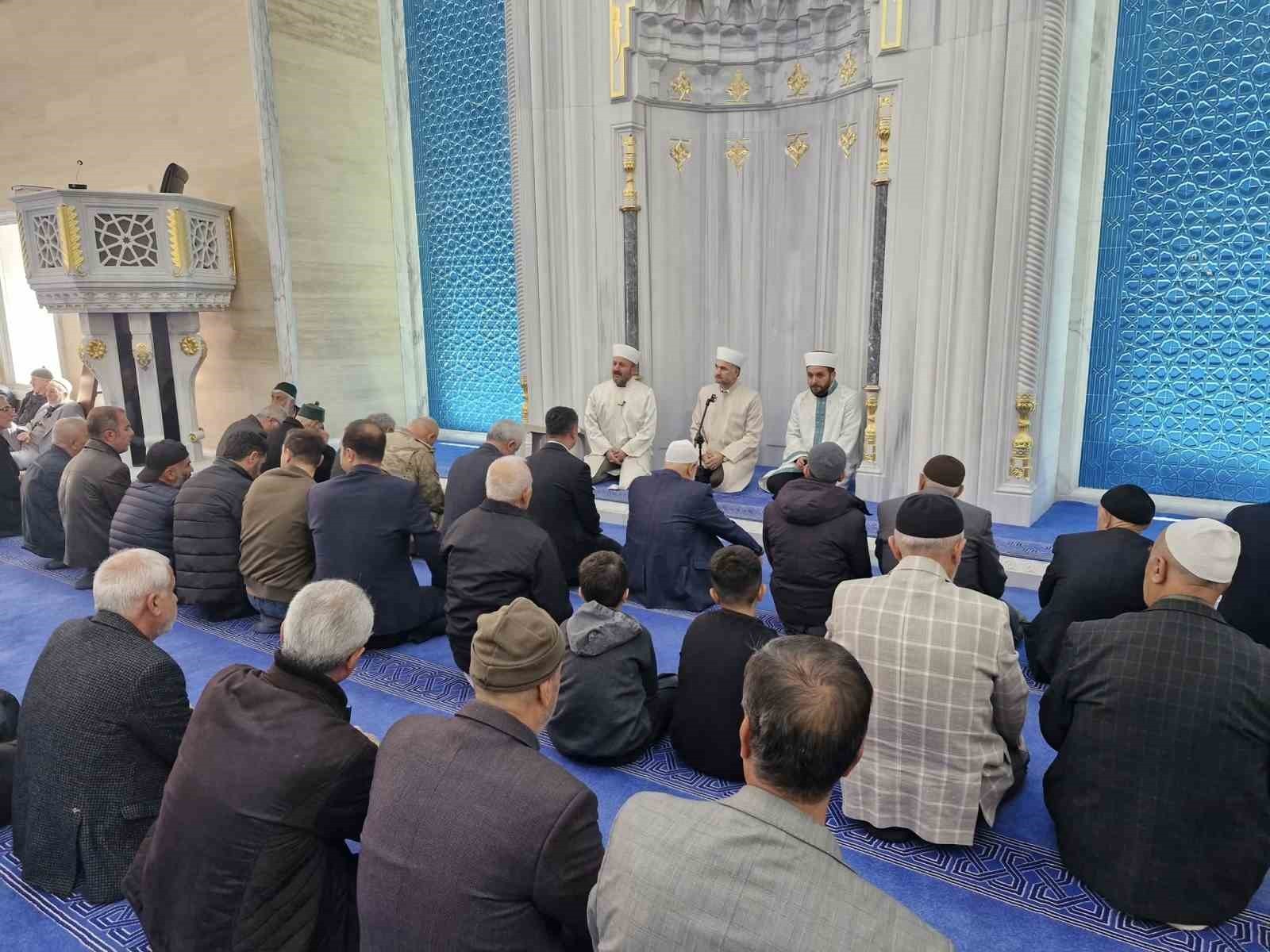 MUŞ’TA, GÜRCİSTAN VE HIRVATİSTAN’DA DÜŞEN UÇAKLARDA ŞEHİT OLAN KAHRAMANLARIMIZ İÇİN İMAM ŞAFİİ...