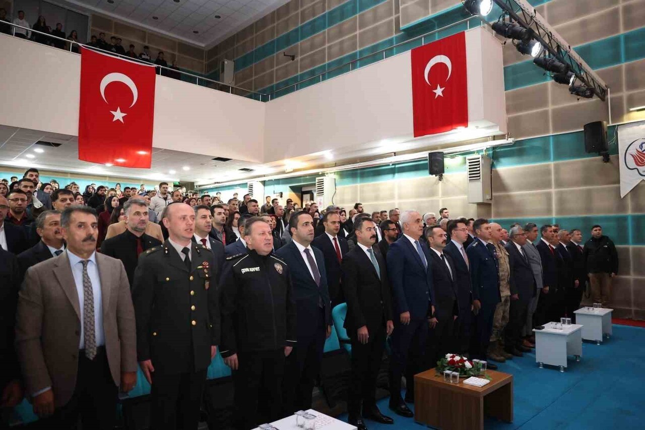 MUSTAFA KEMAL ATATÜRK’ÜN MİLLET MEKTEPLERİNDE BAŞÖĞRETMENLİĞİ KABUL EDİŞİNİN YIL DÖNÜMÜ OLAN 24...