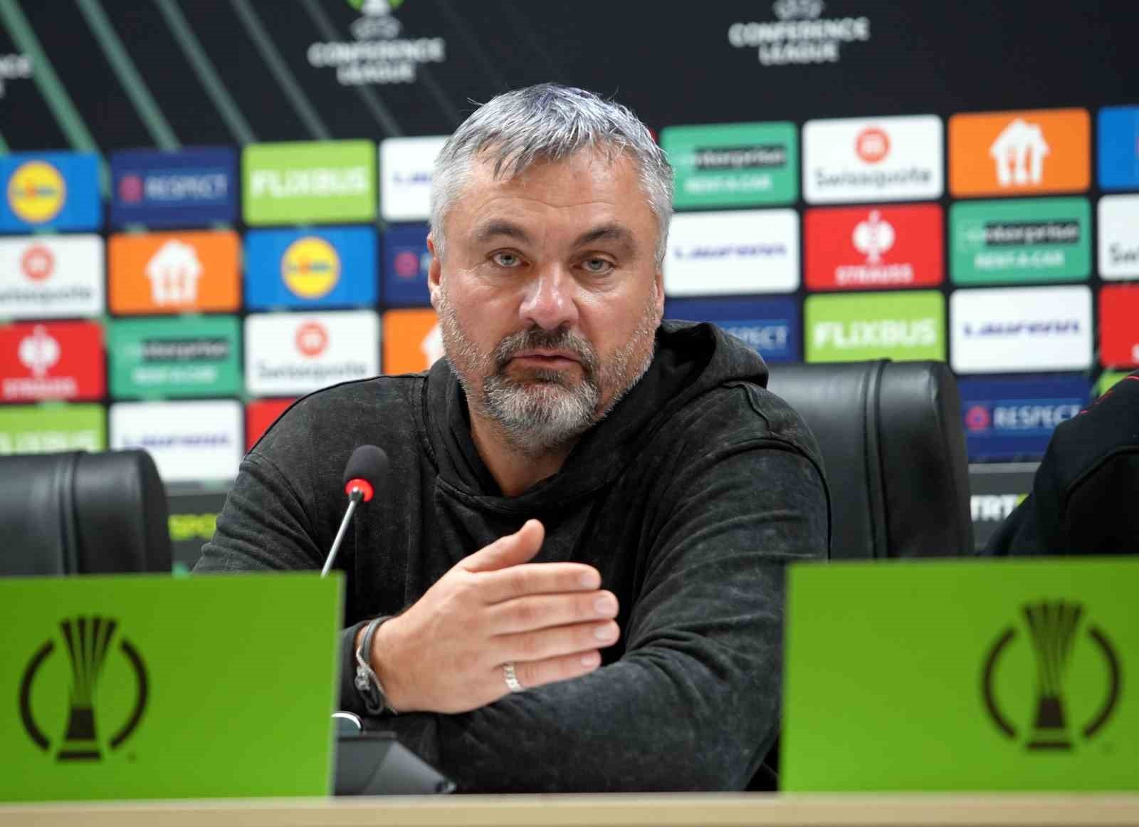 NAMAĞLUP SERİSİ 10 MAÇA ÇIKAN SAMSUNSPOR’DA TEKNİK DİREKTÖR THOMAS REİS, HAMRUN GALİBİYETİ...