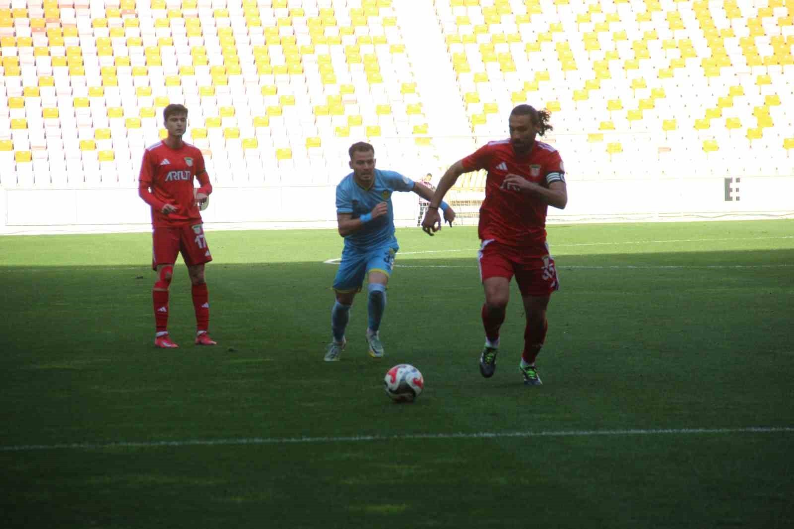 NESİNE 2.LİG KIRMIZI GRUP 12. HAFTA MAÇINDA YENİ MALATYASPOR, SAHASINDA KARŞILAŞTIĞI ARKENT...