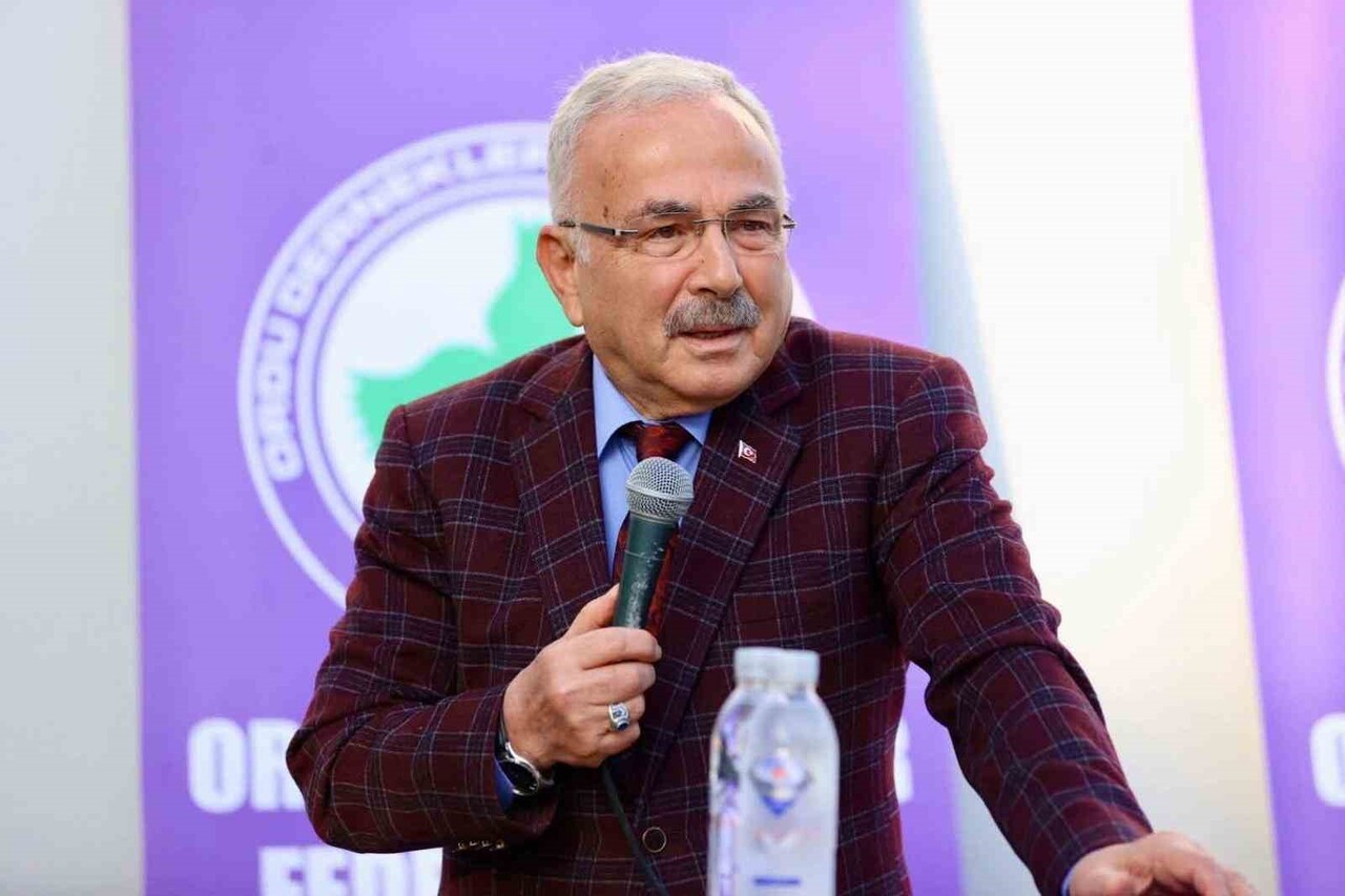 ORDU BÜYÜKŞEHİR BELEDİYE BAŞKANI DR. MEHMET HİLMİ GÜLER’DEN İSTANBUL’DAKİ HEMŞEHRİLERİNE BİRLİK...