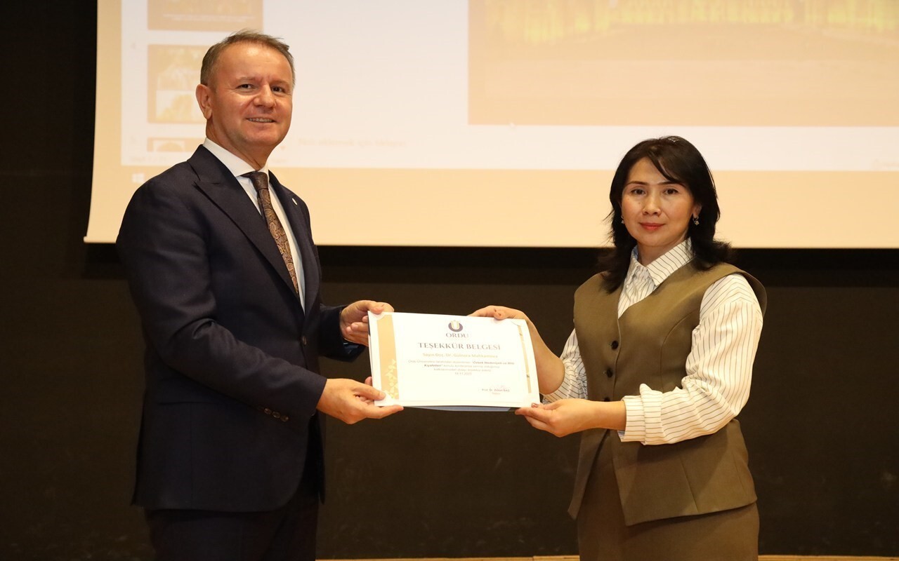 ORDU ÜNİVERSİTESİ REKTÖRÜ PROFESÖR DOKTOR ORHAN BAŞ (SOLDA)