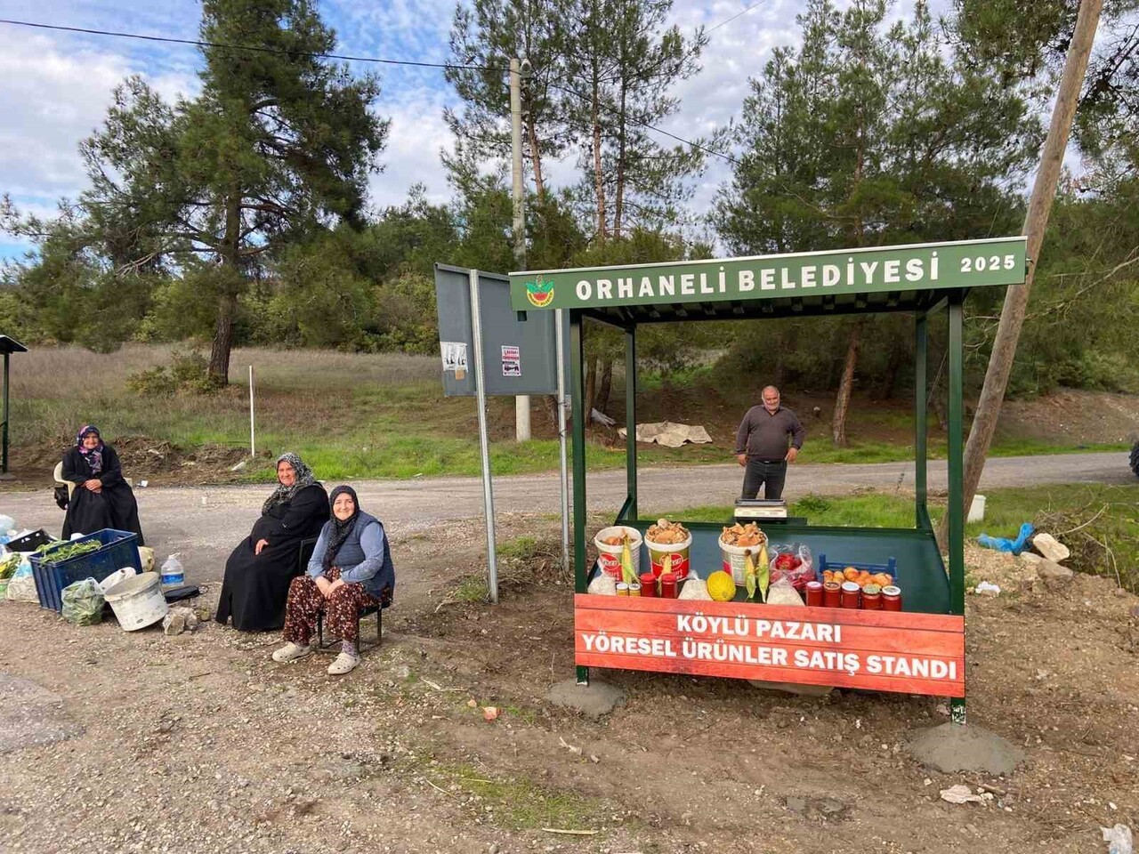 ORHANELİ BELEDİYESİ, TARAFINDAN KÖYLÜ ÇİFTÇİLERİN ÜRETMİŞ OLDUKLARI ORGANİK MEYVE VE SEBZELERİN...