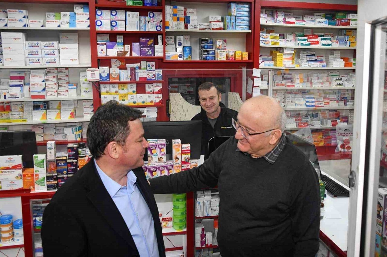 OSMANGAZİ BELEDİYE BAŞKANI ERKAN AYDIN, MAHALLE ZİYARETLERİ KAPSAMINDA İSTİKLAL MAHALLESİ...