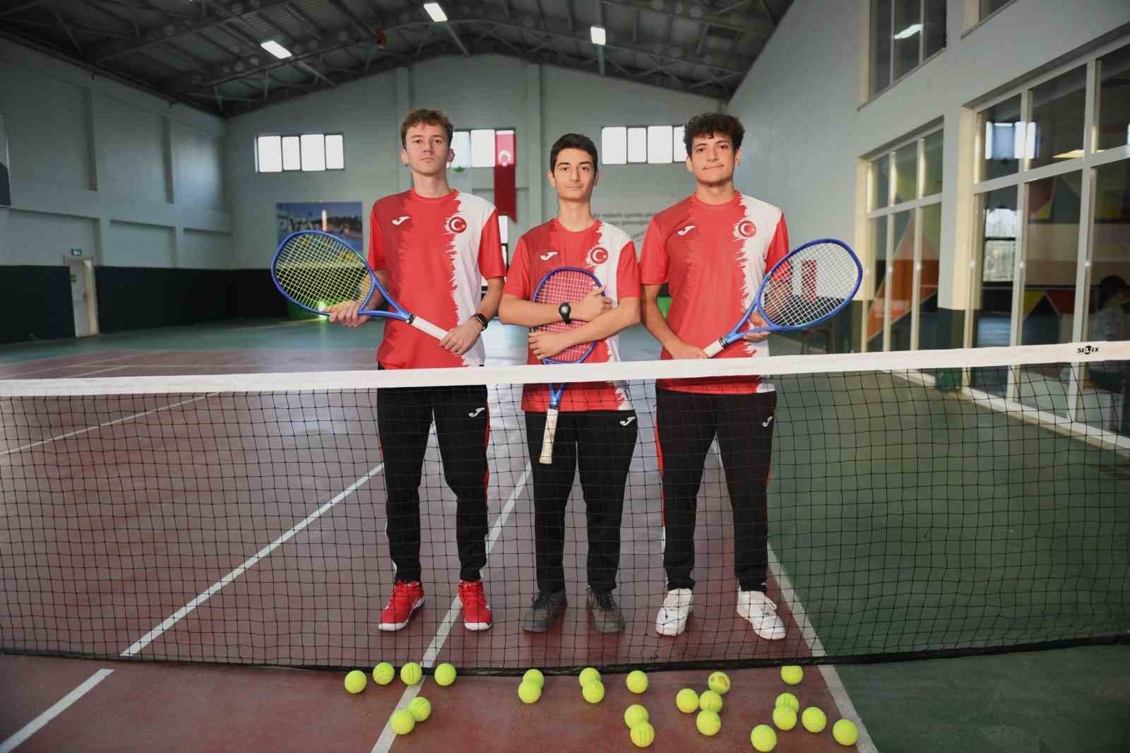 OSMANGAZİ BELEDİYESPOR’UN İKİ İŞİTME ENGELLİ SPORCUSU, 15-26 KASIM TARİHLERİ ARASINDA JAPONYA...