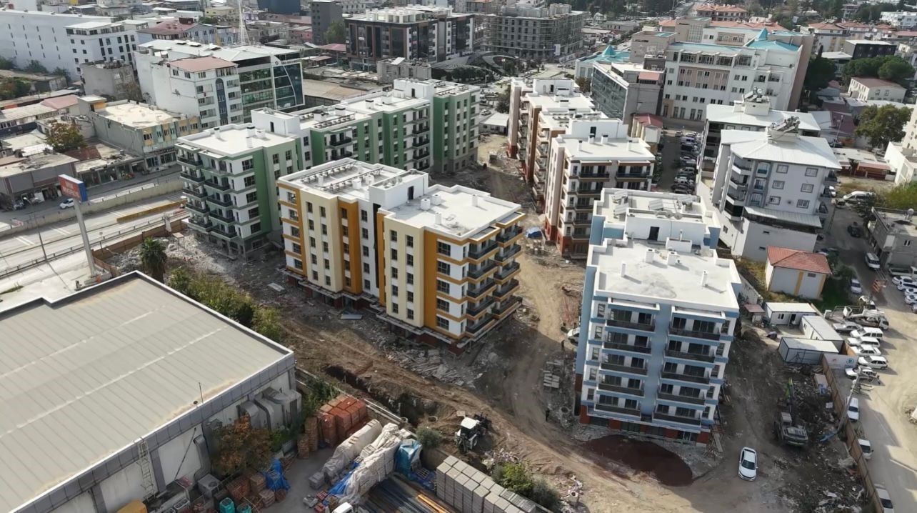 OSMANİYE’DE YENİDEN İNŞA SÜRECİ TÜM HIZIYLA DEVAM EDİYOR