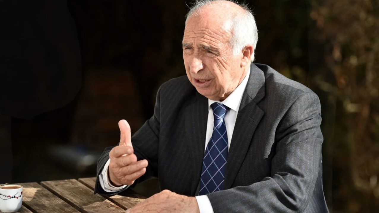 PROF. DR. CAVİT ATALAR,