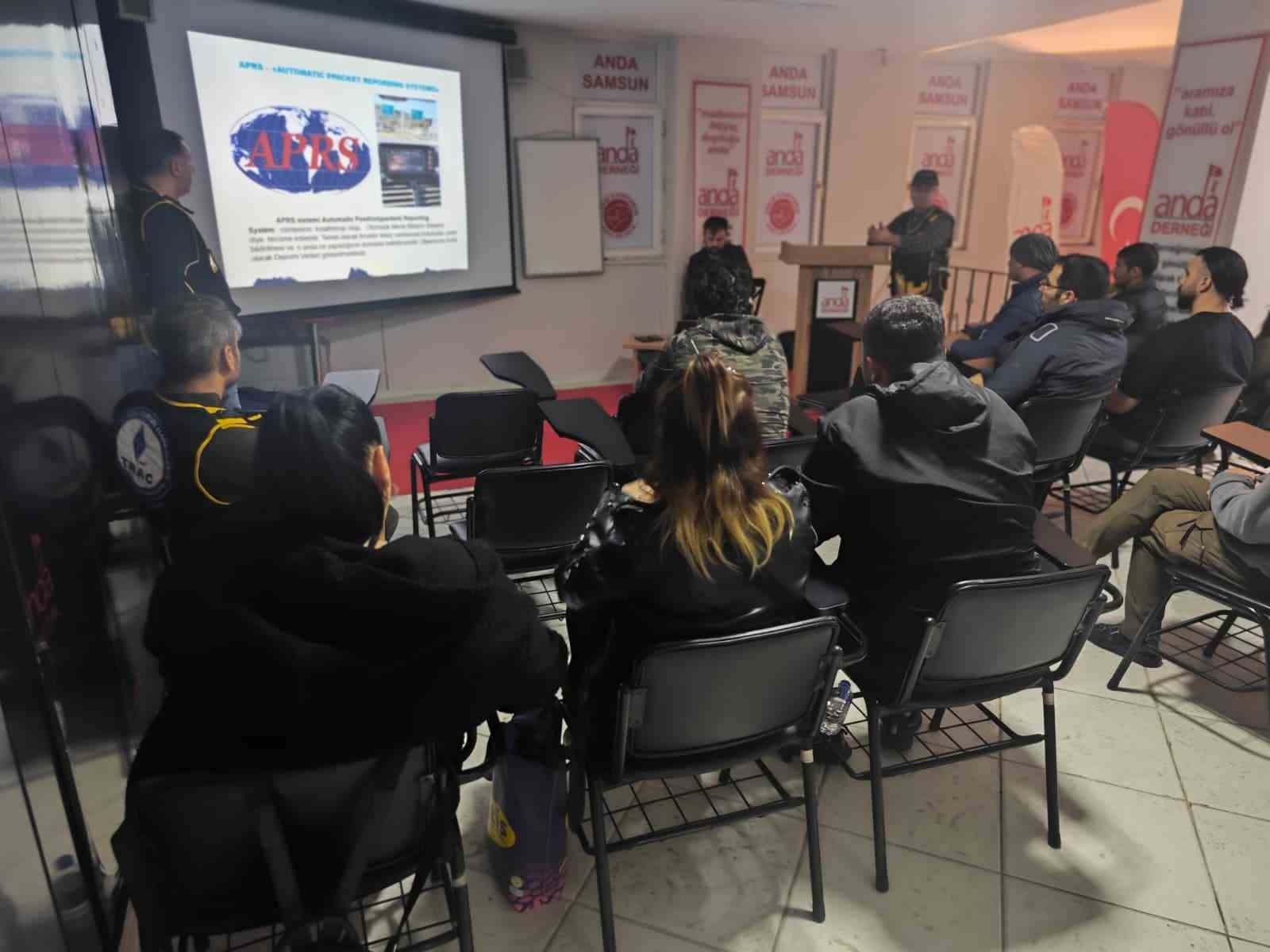 "AFETLERDE TELSİZ KULLANIMI VE ÖNEMİ" BAŞLIKLI EĞİTİM VERİLDİ.