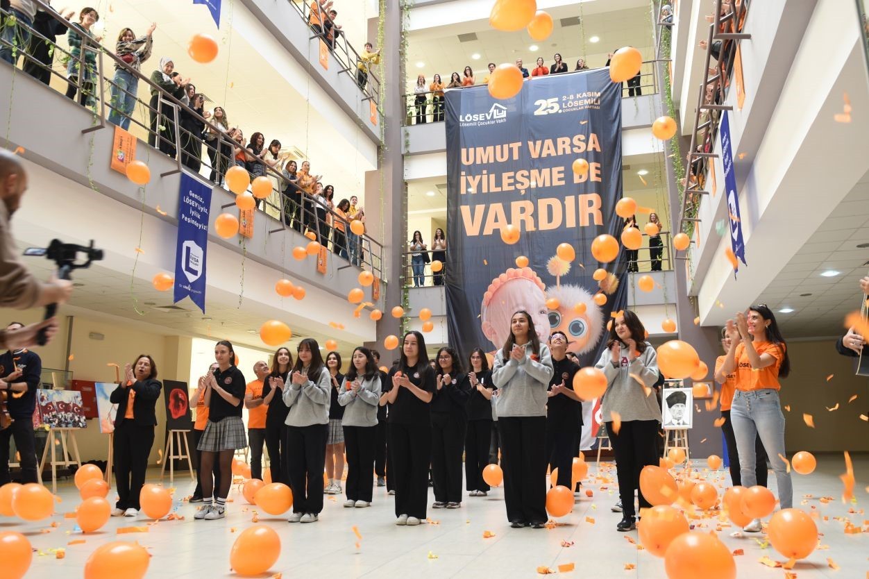 "GENÇLERİN ENERJİSİ VE UMUDUYLA" SLOGANIYLA HAYATA GEÇİRİLEN ETKİNLİKTE, LÖSEMİLİ ÇOCUKLARA DESTEK...