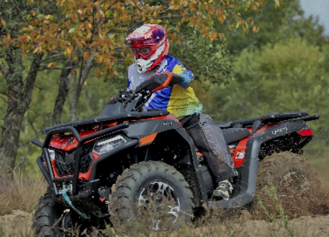 Resmi Gazete'de Yayımlandı: ATV ve Motosiklet Sürücülerine Kask, Gözlük ve TS EN 13594 Eldiven Zorunluluğu