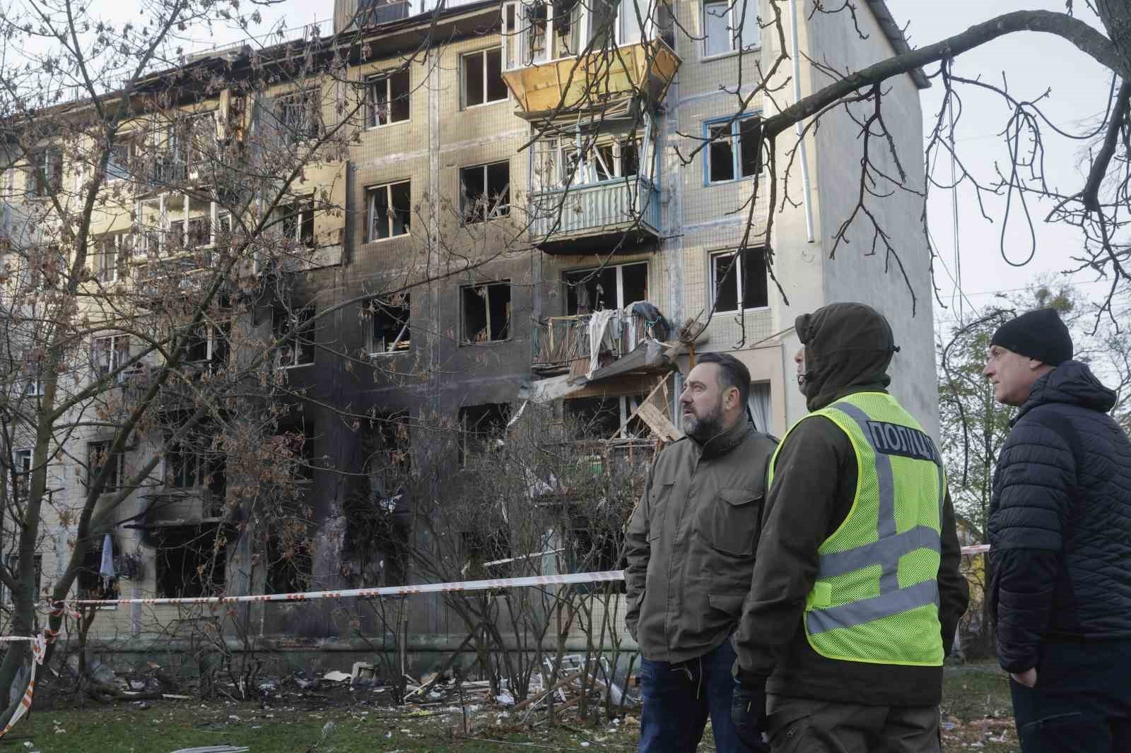RUSYA ORDUSUNUN UKRAYNA'NIN BAŞKENTİ KİEV'E FÜZE VE İNSANSIZ HAVA ARAÇLARI (İHA) İLE...