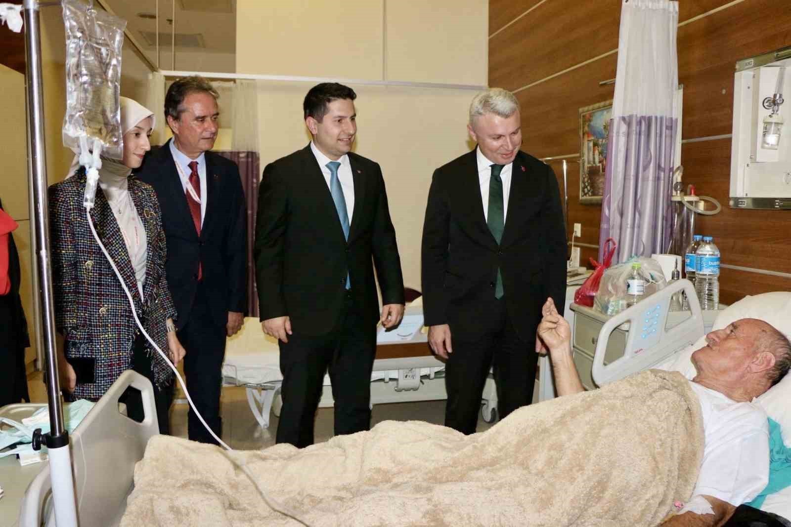 SAĞLIK HİZMETLERİNİ GÜÇLENDİRME VE SAKARYA EĞİTİM VE ARAŞTIRMA HASTANESİNDEKİ YOĞUNLUĞU AZALTMA...