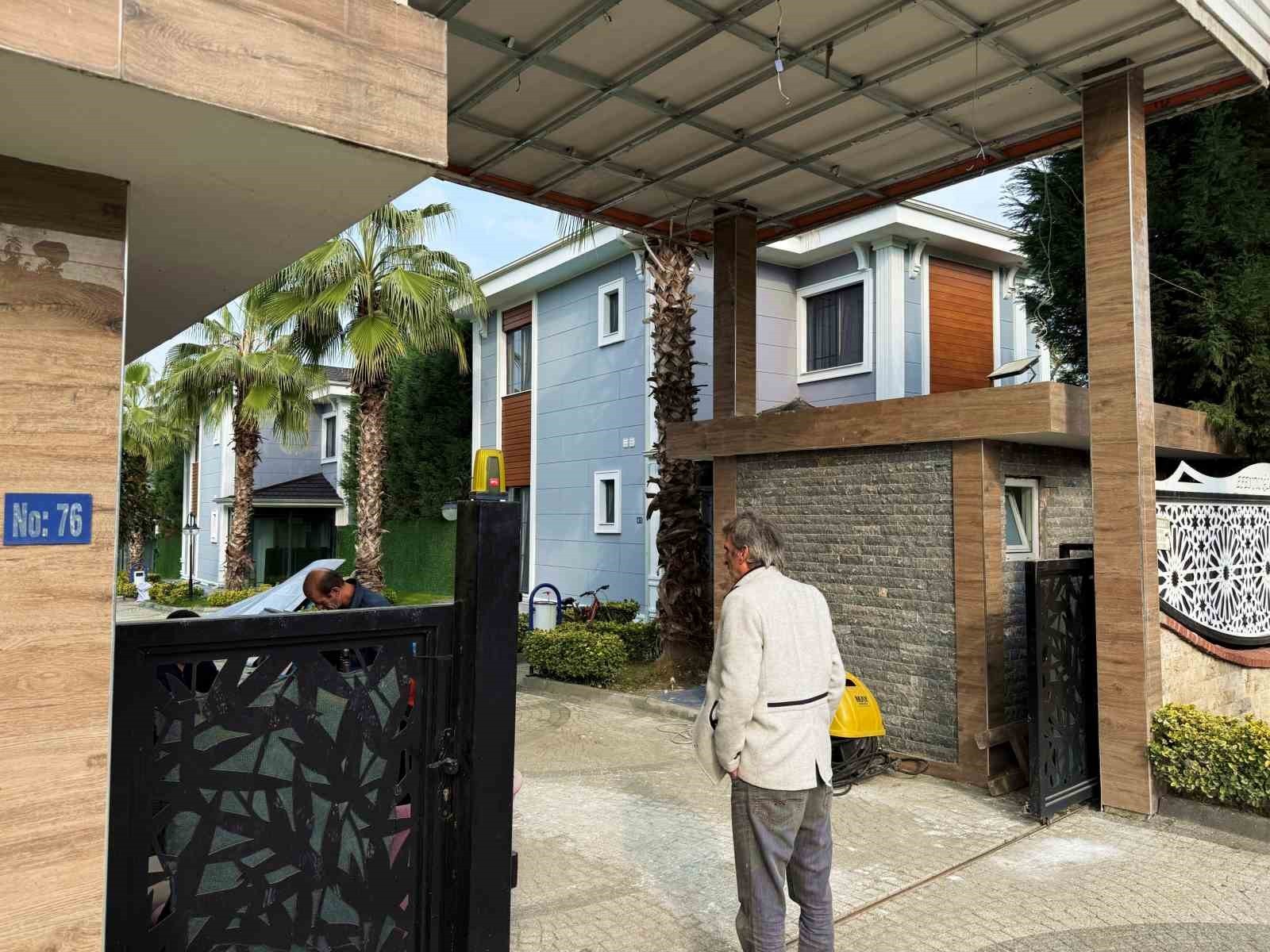 SAKARYA'NIN SAPANCA İLÇESİNDE BİR VİLLADA FİLİSTİN UYRUKLU DÖRT KİŞİDEN İKİSİ HAYATINI KAYBETTİ....