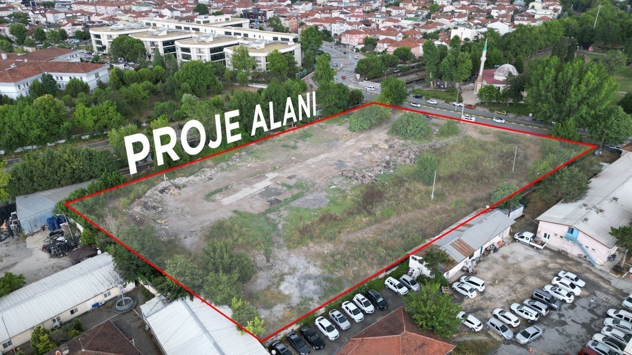 SAKARYA BÜYÜKŞEHİR BELEDİYE BAŞKANI YUSUF ALEMDAR’IN İNŞA SÜRECİNİN BAŞLAYACAĞI MÜJDESİNİ VERDİĞİ...