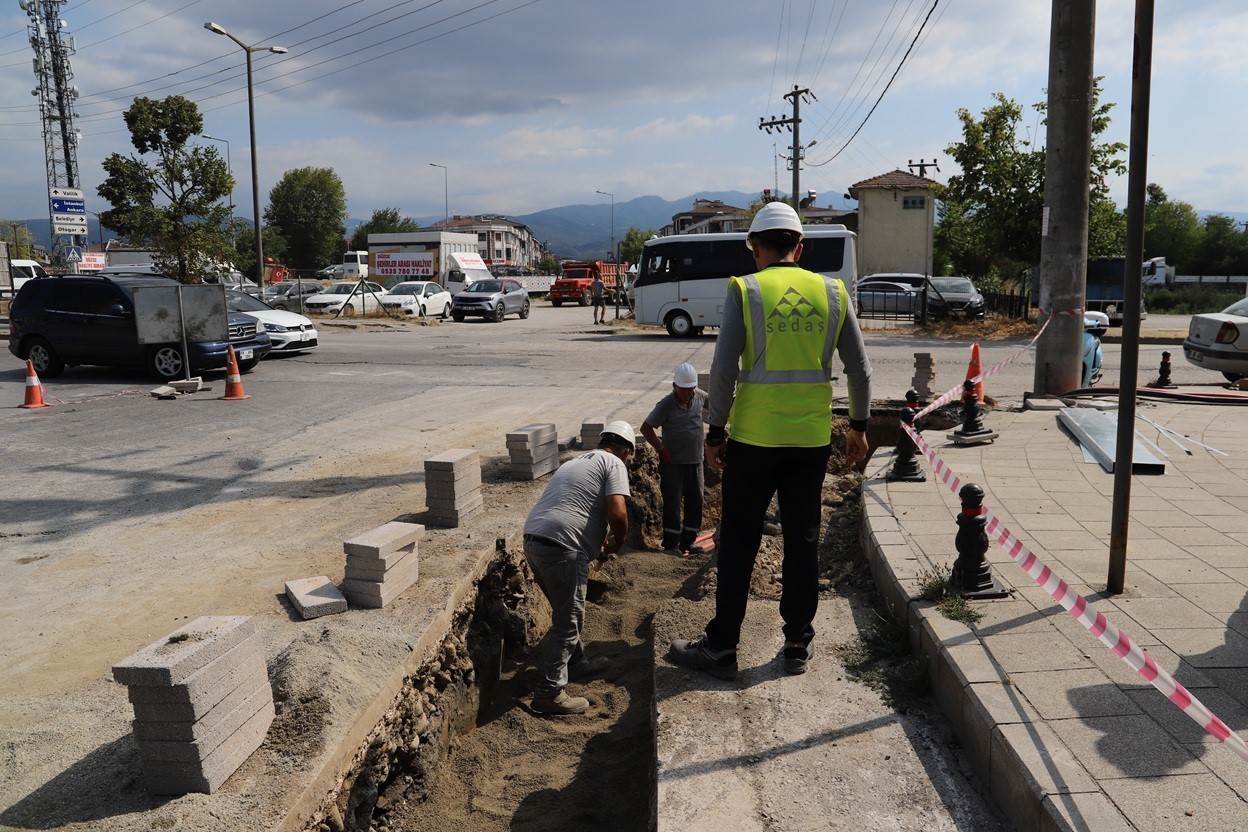 SAKARYA ELEKTRİK DAĞITIM A.Ş. (SEDAŞ), DÜZCE'NİN ARTAN NÜFUS VE GELİŞEN SANAYİ YAPISINA UYGUN...