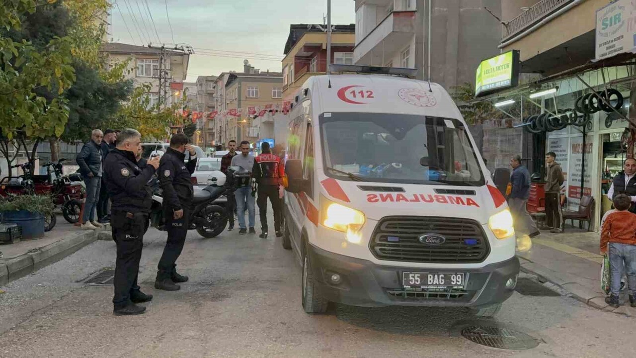 SAMSUN’UN CANİK İLÇESİNDE BİR KİŞİ, İDAMCASININ BIÇAKLI SALDIRISINA UĞRAYARAK...