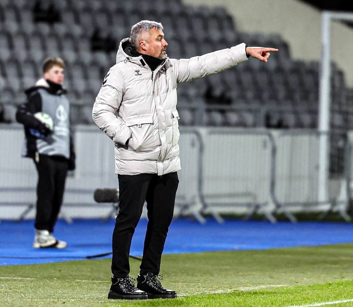 SAMSUNSPOR TEKNİK DİREKTÖRÜ THOMAS REİS, BREİDABLİK KARŞISINDA ALDIKLARI 1 PUANIN KENDİLERİNİ...