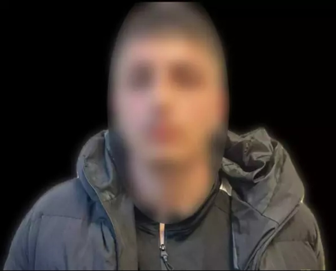 SARIYER MASLAK OTO SANAYİ'NDE KAPÜŞONLU BİR ŞAHIS, TAMİRHANEYE SİLAHLI SALDIRI DÜZENLEDİ....