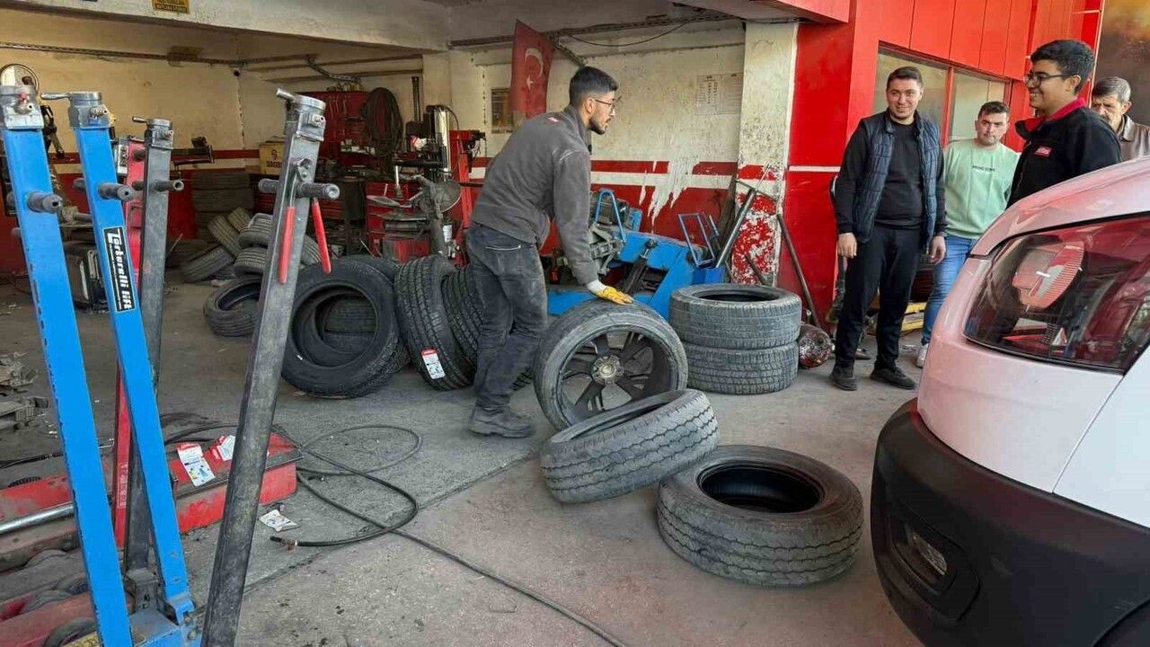 ŞEHİRLERARASI YOLLARDA YOLCU VE YÜK TAŞIMACILIĞI YAPAN TİCARİ ARAÇLARDA KIŞ LASTİĞİ TAKMA...